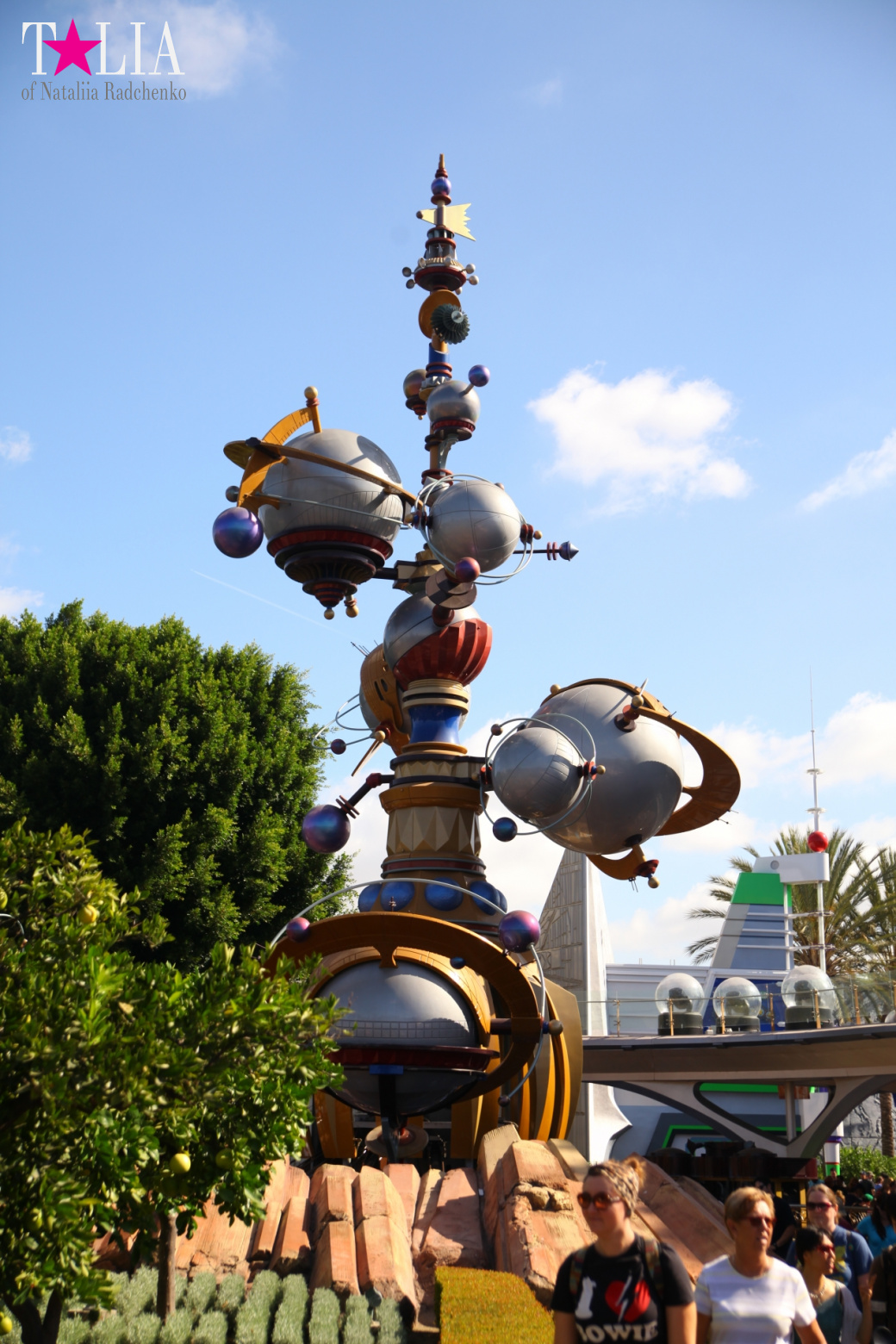 Диснейленд в Калифорнии (Анахайм, Лос Анжелес). Аттракционы